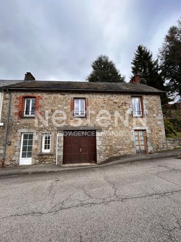 Maison 3 Pièces de 84 M² + Studio loué dans le Centre Ville d'Ussel  * 79500 € *