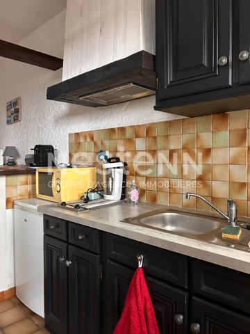 Maison 3 Pièces de 84 M² + Studio loué dans le Centre Ville d'Ussel  * 79500 € *