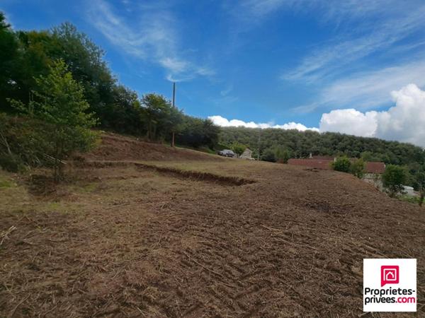 Terrain non  constructible  Champagney 2312 m2