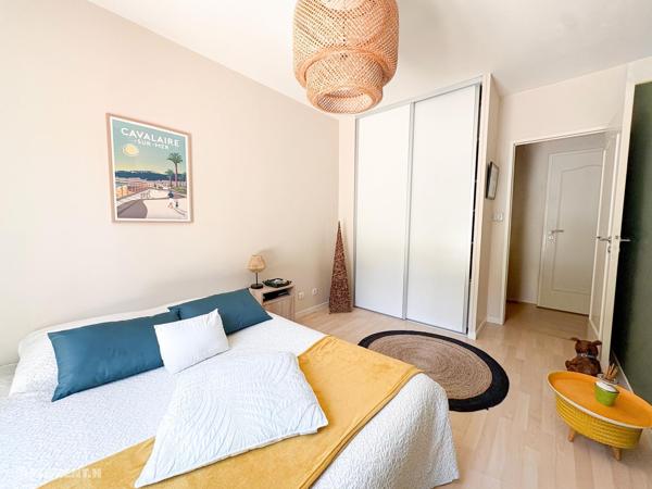 Appartement à CHARBONNIERES-LES-BAINS, 69260 - 5 pièces 110m²