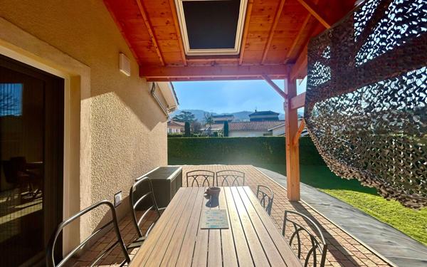 Maison à vendre    3 pièces • 81 m2 Chasselay