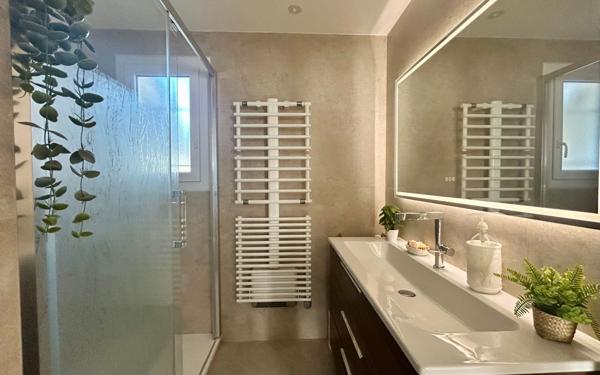 Maison à vendre    3 pièces • 81 m2 Chasselay