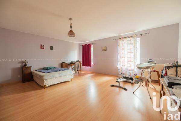 Maison à vendre 10 pièces 339 m² Dom-le-Mesnil