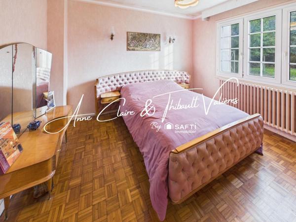 Une maison spacieuse, pratique et pleine de potentiel – À visiter sans tarder !