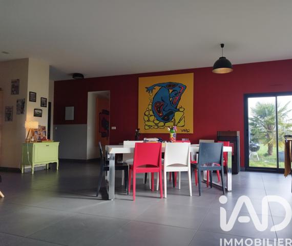 Maison à vendre 7 pièces 195 m² Bressuire