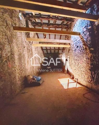 Coquette maison de village à rénover