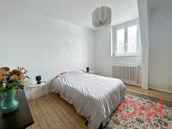 Appartement à vendre    4 pièces • 124,03 m2 Arras