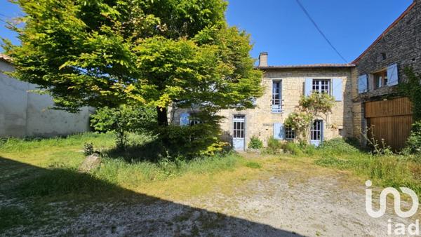 Maison à vendre 5 pièces 117 m² Villefagnan