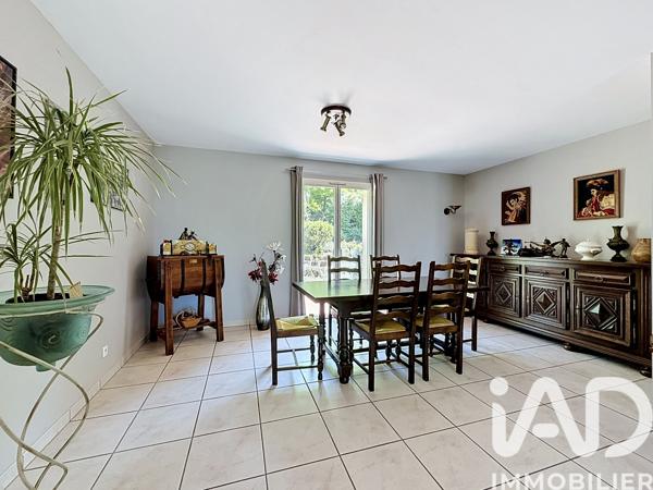 Maison à vendre 6 pièces 133 m² Vaux-sur-Seine
