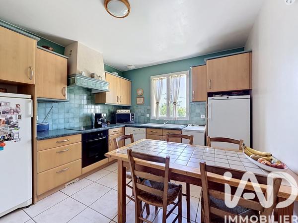 Maison à vendre 6 pièces 133 m² Vaux-sur-Seine