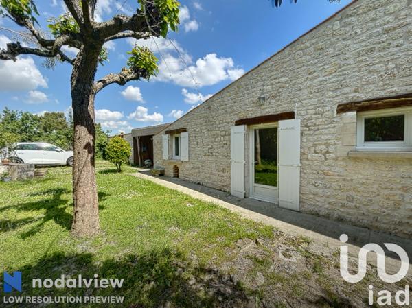 Maison à vendre 6 pièces 161 m² Saint-Just-Luzac