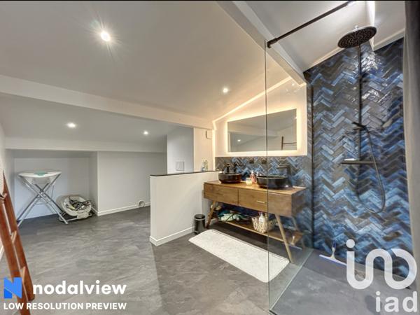 Maison à vendre 6 pièces 161 m² Saint-Just-Luzac