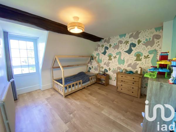 Maison à vendre 7 pièces 186 m² Saint-Fargeau-Ponthierry