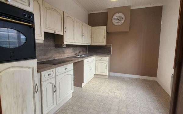 Maison à louer    5 pièces •  Feuchy