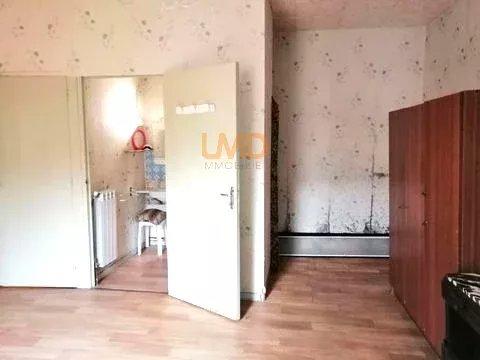 Maison en pierre authentique à Aubin