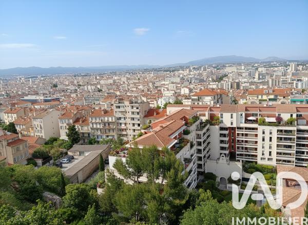 Appartement à vendre 4 pièces 62,81 m² Marseille 6
