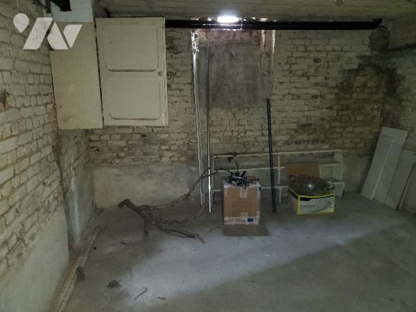 A VENDRE A AUMALE local mixte commerce/habitation proche du centre-ville