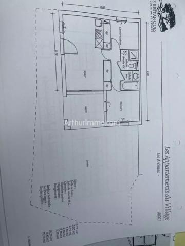 Vente                                                      Appartement
                        
                     3 pièces                      36 m2                     à Grimaud