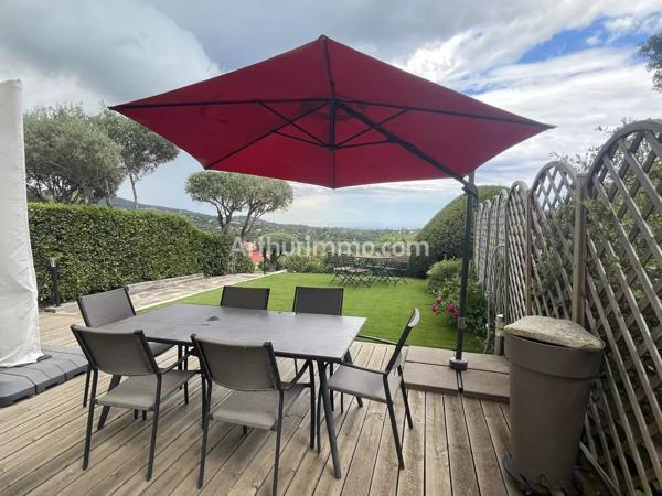 Vente                                                      Appartement
                        
                     3 pièces                      36 m2                     à Grimaud