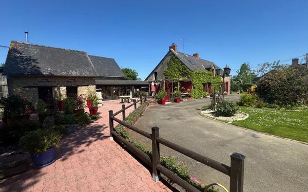 Maison à vendre    6 pièces • 252,59 m2 Châteaubriant