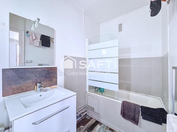 Appartement avec balcon et cave