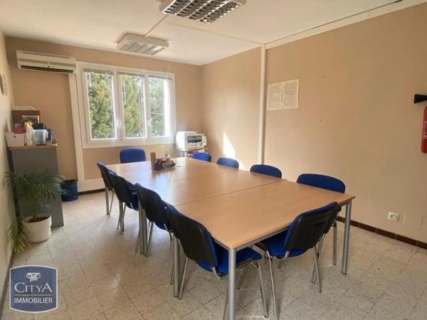 Local professionnel à vendre