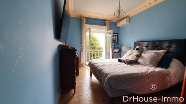 Commerce à vendre 10 pièces de 240 m²