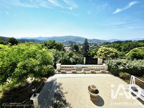 Maison à vendre 5 pièces 180 m² Marseille 12
