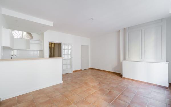Appartement à vendre    2 pièces • 47 m2 Lyon 2
