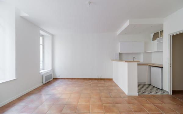 Appartement à vendre    2 pièces • 47 m2 Lyon 2