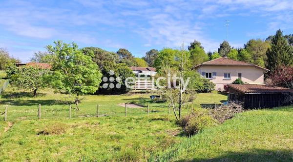 Maison
         7 pièces
        - 190 m² Bien prestige