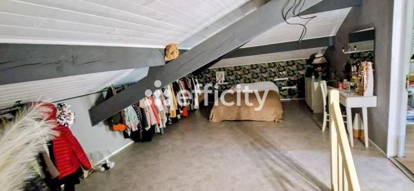Maison
         7 pièces
        - 190 m² Bien prestige