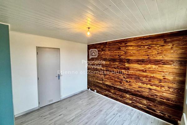 Maison Vatan 4 pièce(s) 93 m2