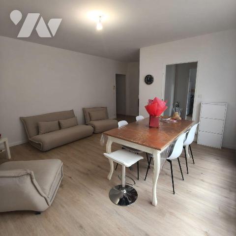 Appartement T5 de 85,40m² à Vendre à Troyes (10000) en Aube (10) - CENTRE VILLE - RUE ROTHIER A...