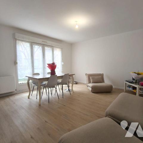 Appartement T5 de 85,40m² à Vendre à Troyes (10000) en Aube (10) - CENTRE VILLE - RUE ROTHIER A...