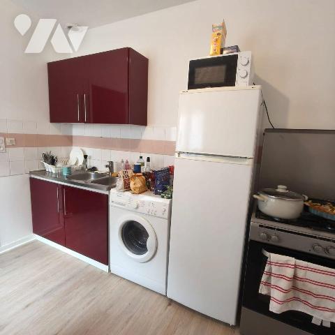 Appartement T5 de 85,40m² à Vendre à Troyes (10000) en Aube (10) - CENTRE VILLE - RUE ROTHIER A...