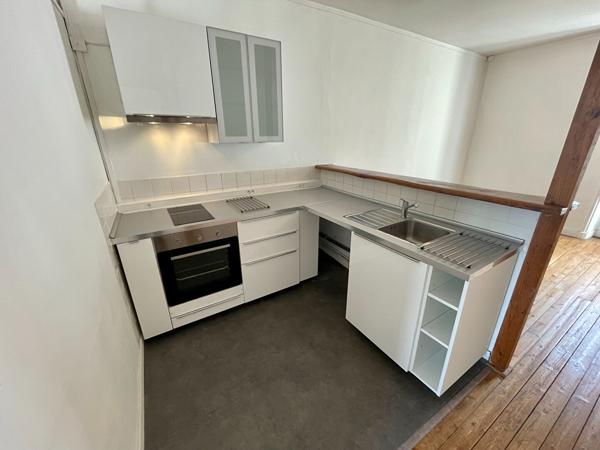 A LOUER - NANTES ST DONATIEN - Appartement 2 pièces de 42.79 m²