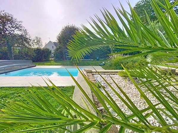 MAISON AVEC PISCINE 4 CHAMBRES A VENDRE PLOEMEUR