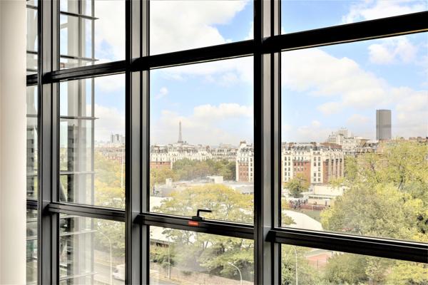 Bureaux rénovés à louer - prestations haut de gamme avec terrasses et jardins - MAGNETIK Paris 14 Porte d'Orléans