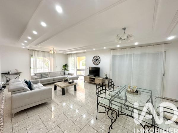 Maison à vendre 6 pièces 198 m² Mougins