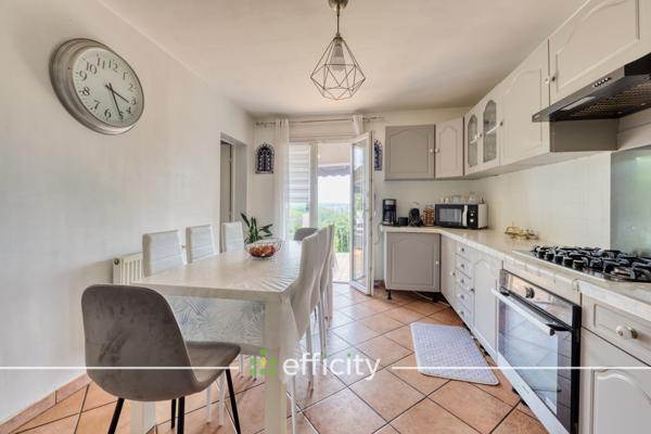 Maison 7 pièces - 115 m²