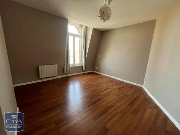 Maison à louer 5 pièces 132.4m² Cambrai (59400)