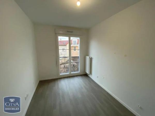 Appartement à louer 3 pièces 69.7m² Le Blanc-Mesnil (93150)