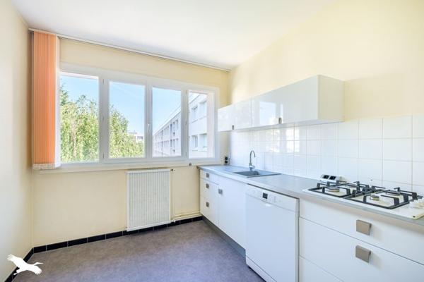 Appartement à vendre 199 808 € Sainte-Foy-lès-Lyon 3 p 70 m² DPE C