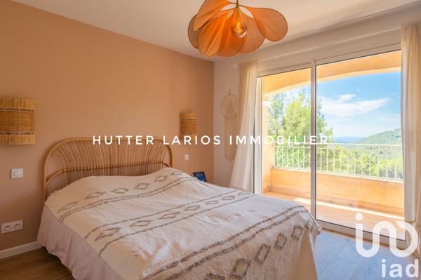 Maison à vendre 8 pièces 231 m² Solliès-Ville