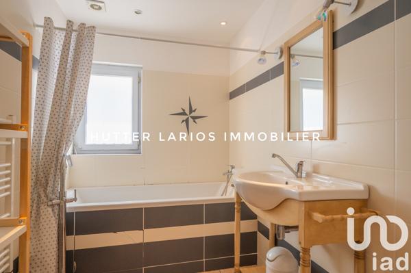 Maison à vendre 8 pièces 231 m² Solliès-Ville