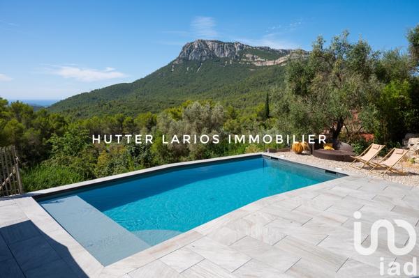 Maison à vendre 8 pièces 231 m² Solliès-Ville