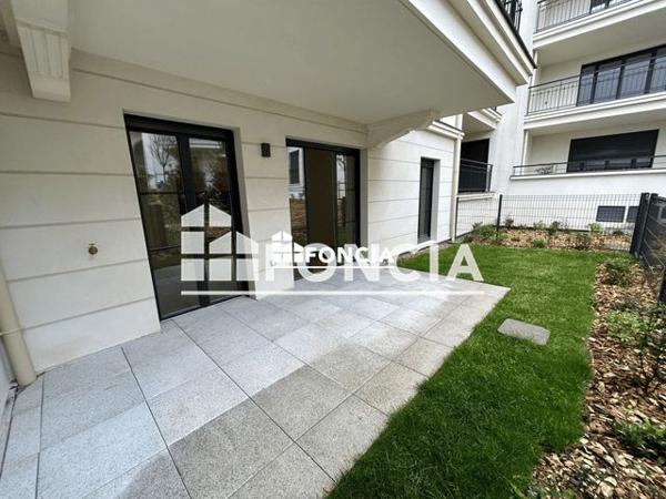 Location Appartement 2 pièces 51.9 m² - 3 RUE DU PRESIDENT ROOSEVELT Clamart 92140