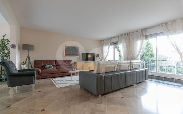 Maison à vendre    8 pièces •  Ormesson-sur-Marne