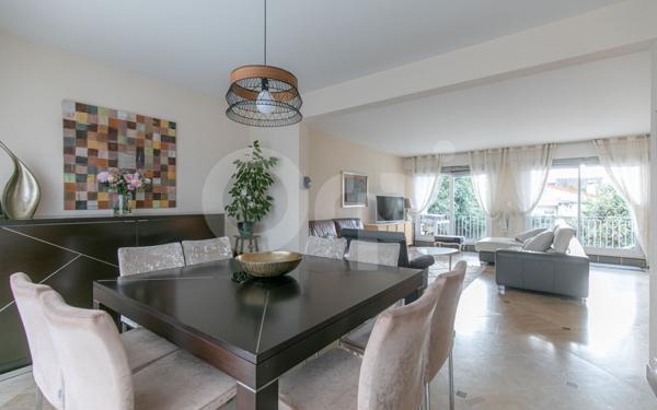 Maison à vendre    8 pièces •  Ormesson-sur-Marne